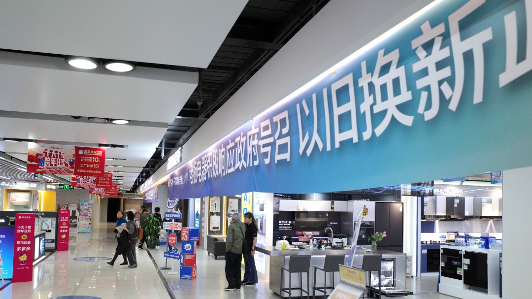 电竞战队转会风云，新阵容引关注